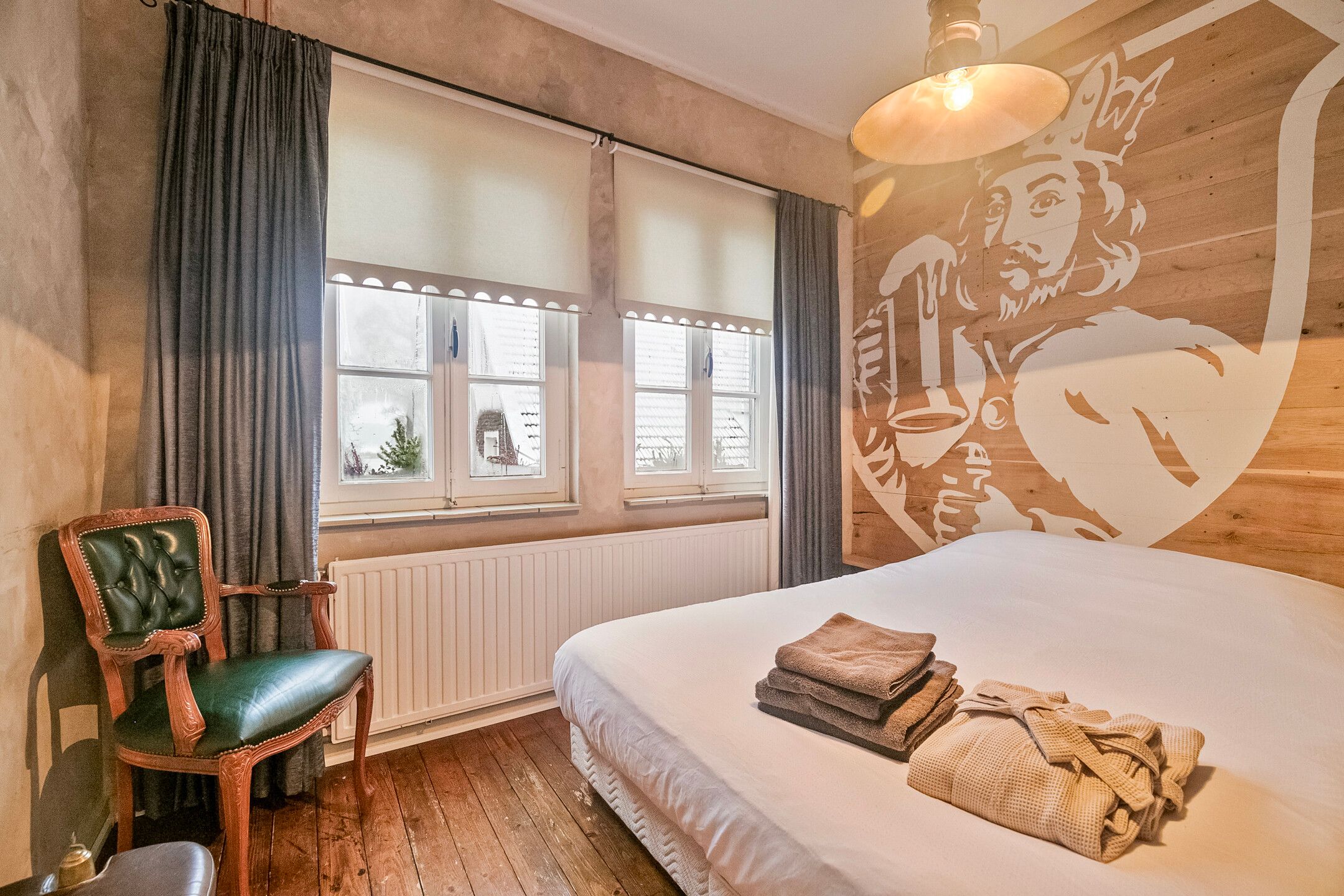 Foto 21 van Raadhuisplein 19