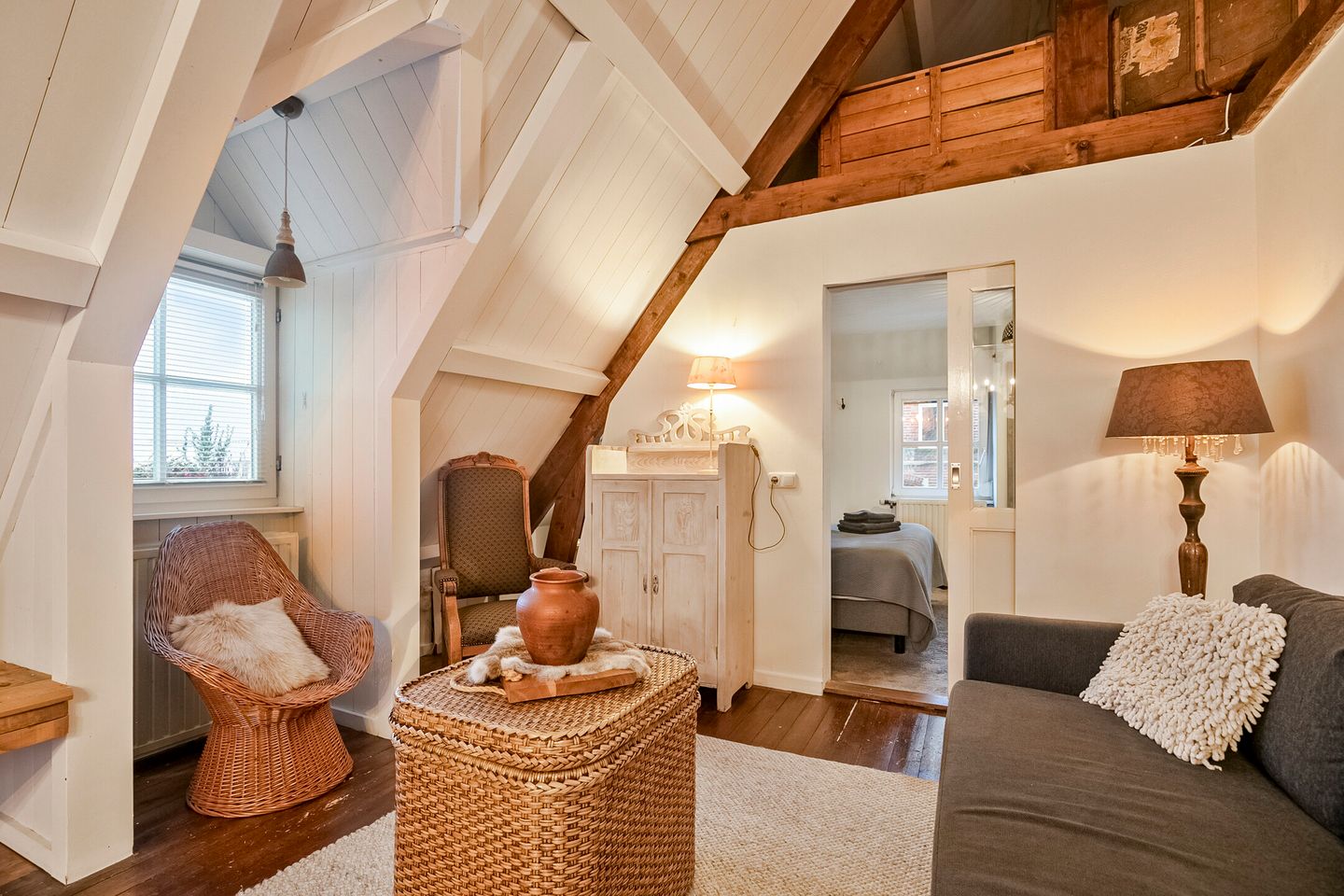 Foto 34 van Raadhuisplein 19