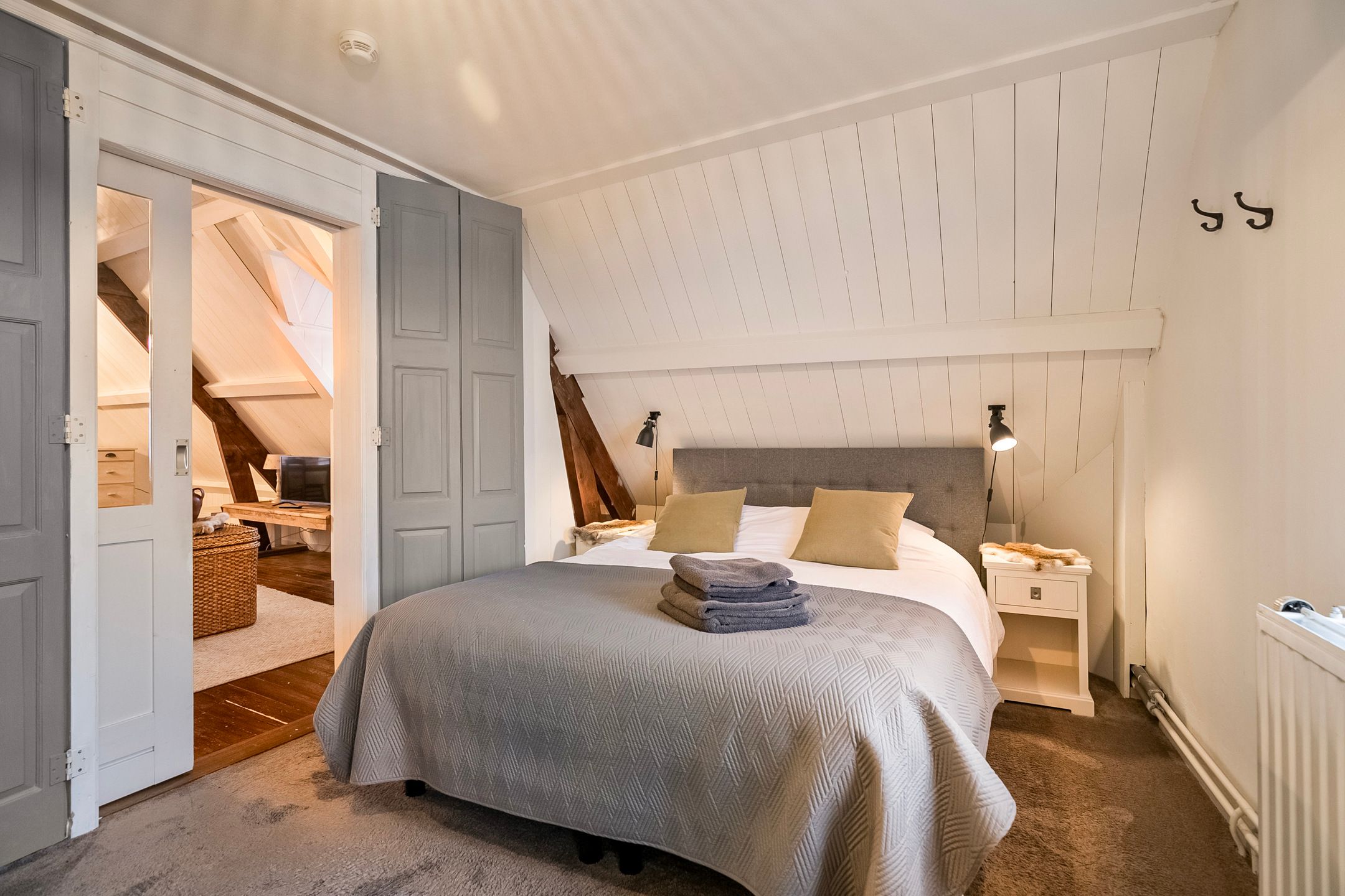 Foto 36 van Raadhuisplein 19