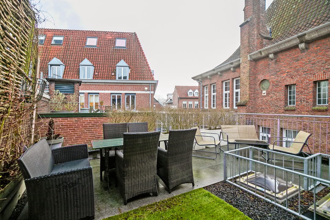 Foto 41 van Raadhuisplein 19