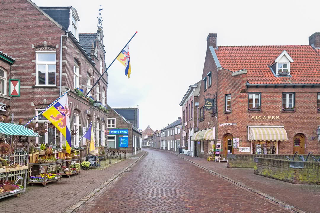 Foto 46 van Raadhuisplein 19