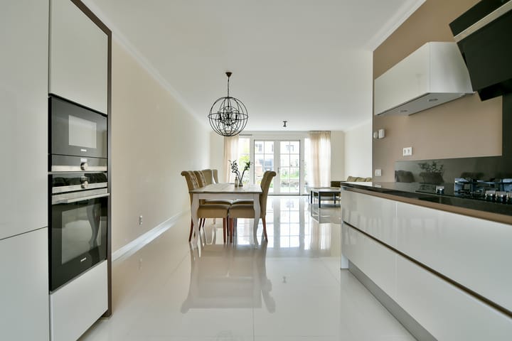 Photo 14 of Catharina van Aragonlaan 94