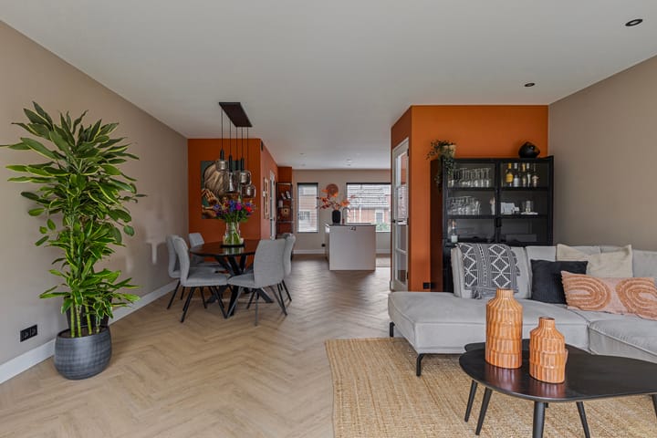 Foto 8 van Doornappel 1