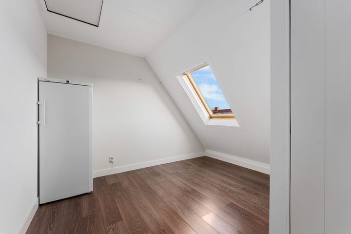 Foto 32 van Fop Smitstraat 69