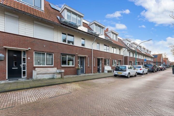 Foto 42 van Fop Smitstraat 69