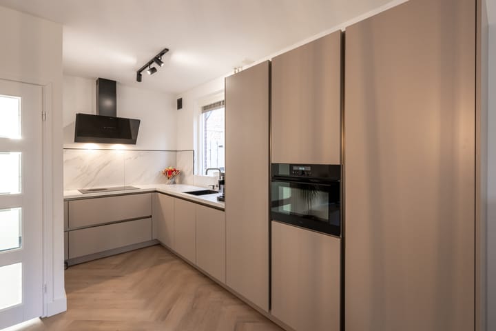 Foto 11 van Jupiterweg 49