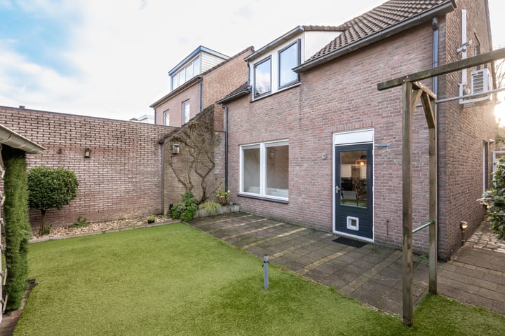 Foto 21 van Jupiterweg 49