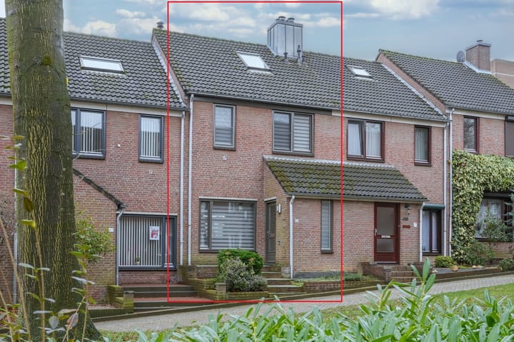 Foto 1 van Laatbankstraat 44