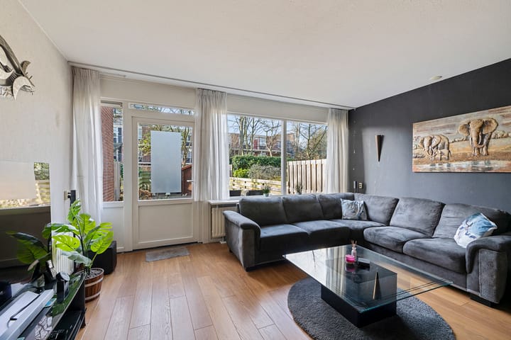 Foto 9 van Stuurhut 44