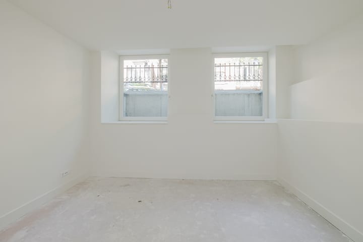 Foto 32 van Jan Luijkenstraat 23-A