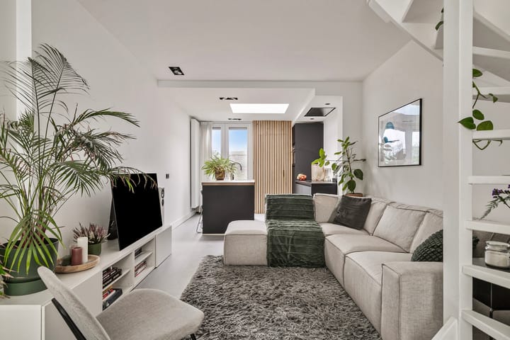 Foto 12 van Chrysantstraat 11