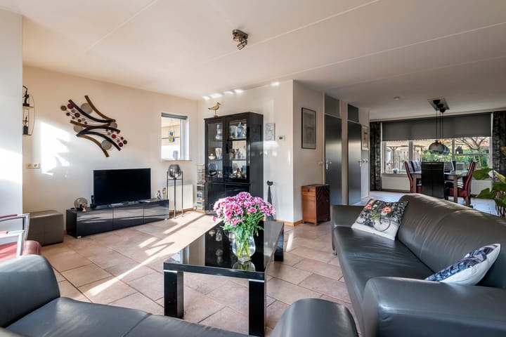 Foto 3 van Duifkruid 4