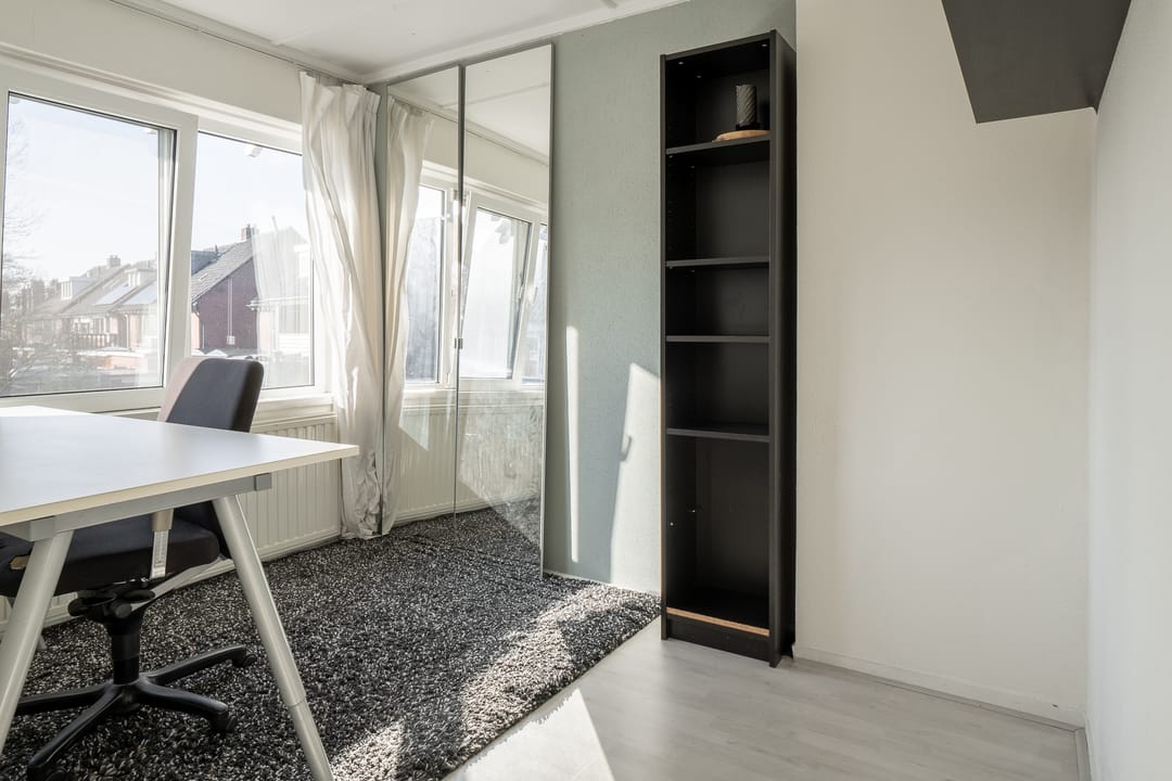 Photo 17 of Begoniastraat 4