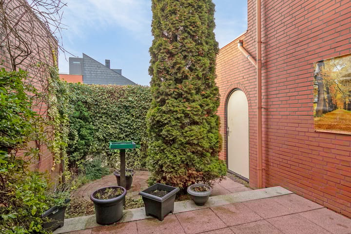 Photo 28 of Adriaan Pieterslaan 27