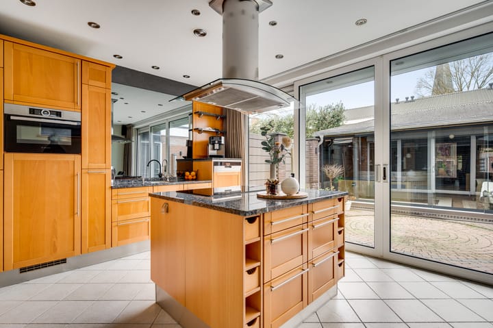 Photo 3 of Herenslagstraat 11