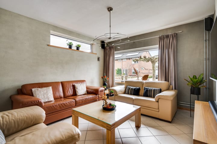 Photo 8 of Herenslagstraat 11