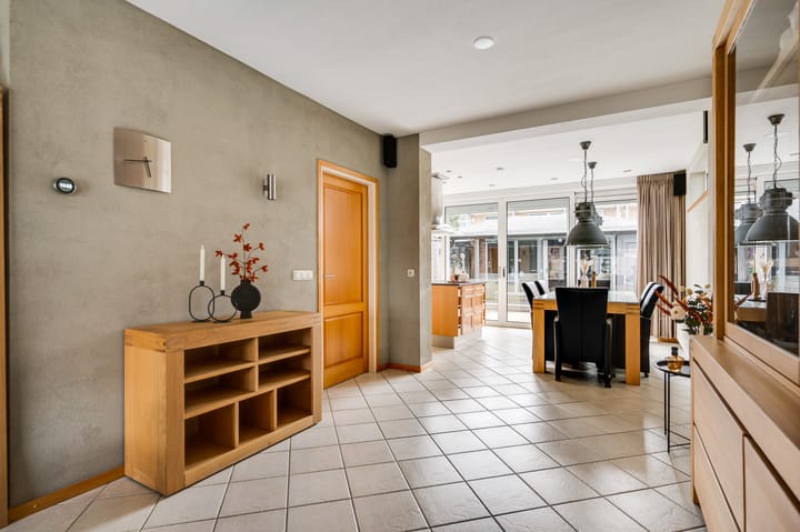 Photo 11 of Herenslagstraat 11