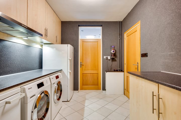 Photo 19 of Herenslagstraat 11