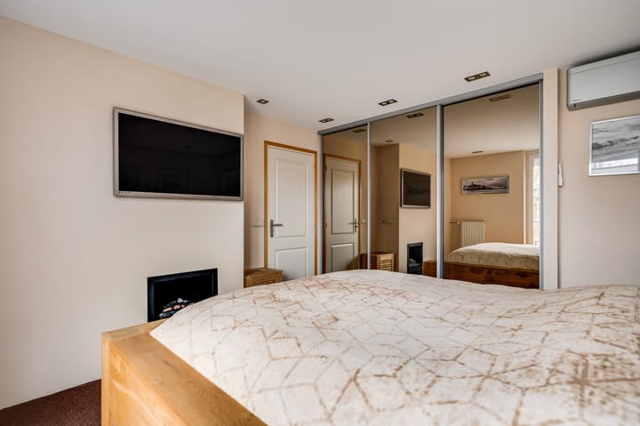 Photo 24 of Herenslagstraat 11