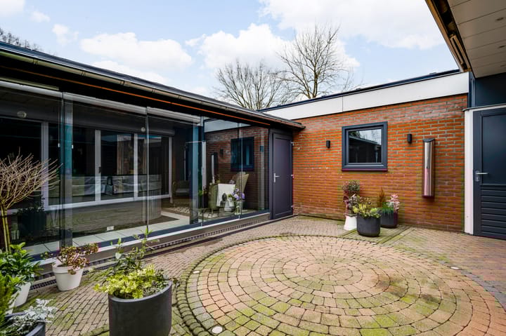 Photo 33 of Herenslagstraat 11