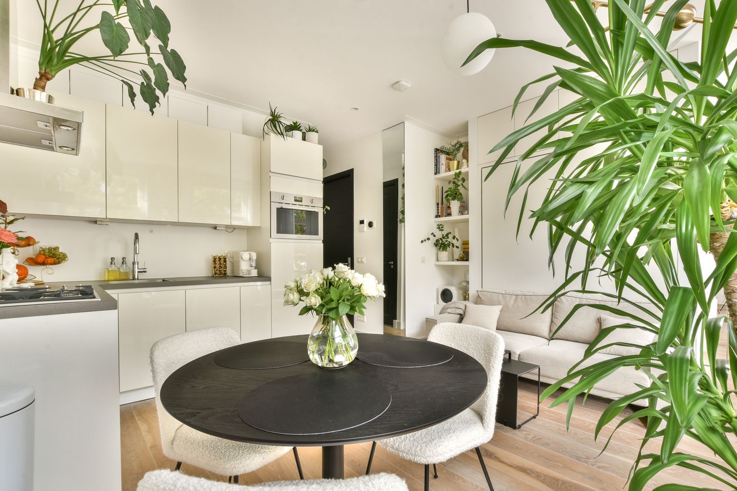 Foto 4 van Nassaukade 153-A