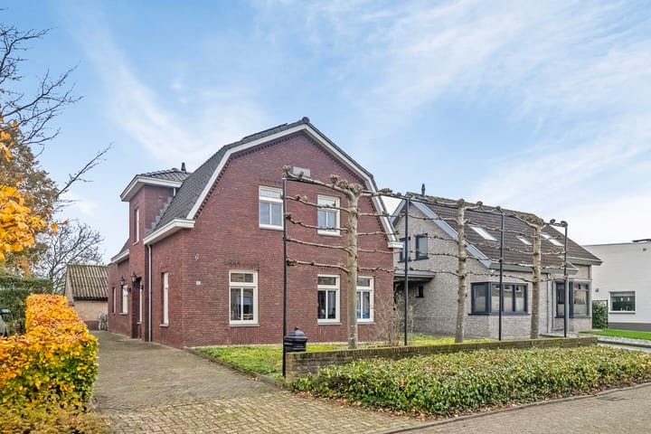 Foto 1 van Mgr Bekkersstraat 24