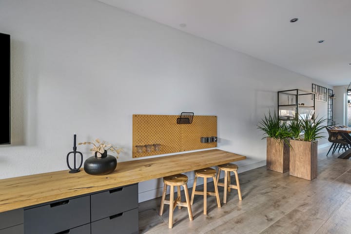 Photo 15 of Purperreiger 42