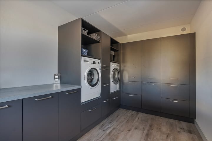 Photo 21 of Purperreiger 42