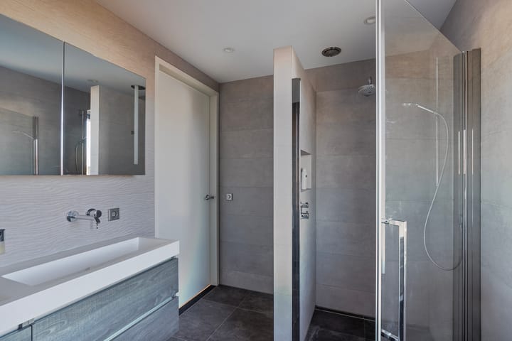 Photo 27 of Purperreiger 42