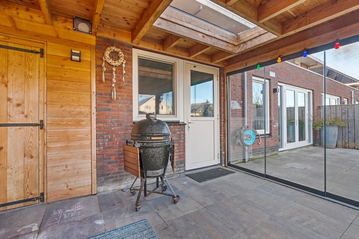 Photo 42 of Purperreiger 42