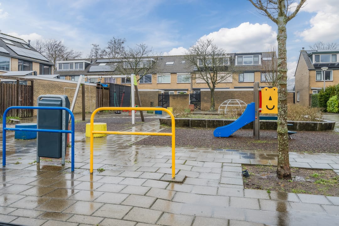 Foto 23 van Titus Brandsmastraat 6