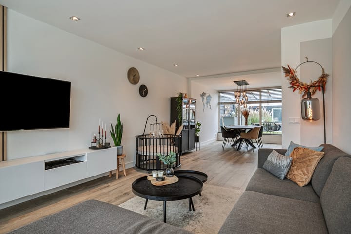 Foto 2 van Molenweg 30