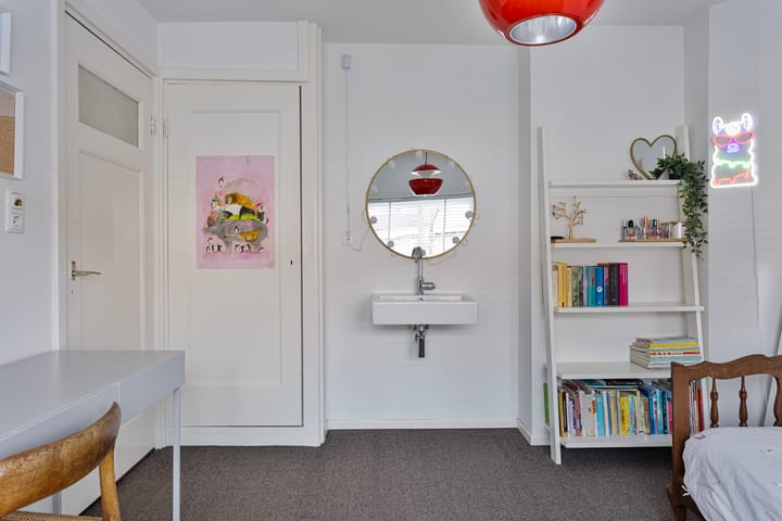 Foto 28 van Brederostraat 62