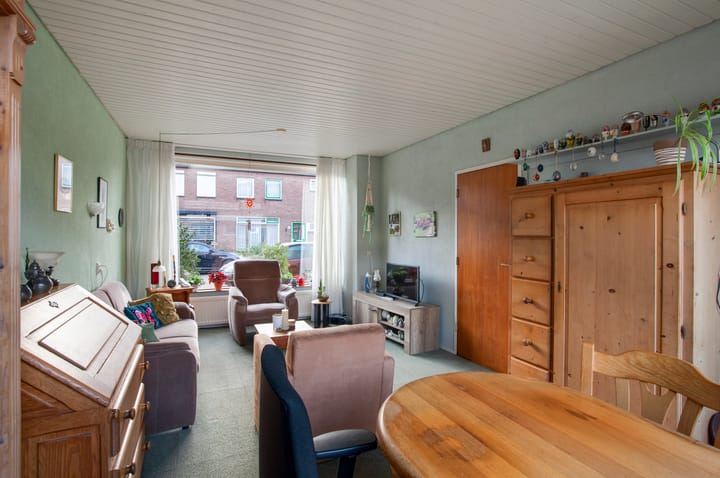 Foto 11 van Van Brederodestraat 14