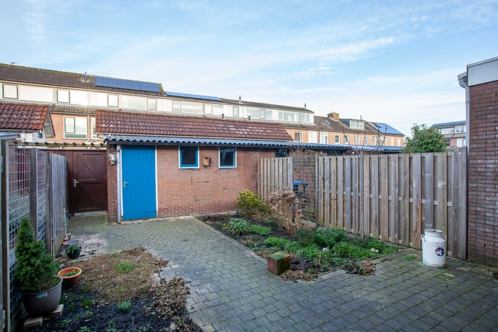 Foto 27 van Van Brederodestraat 14