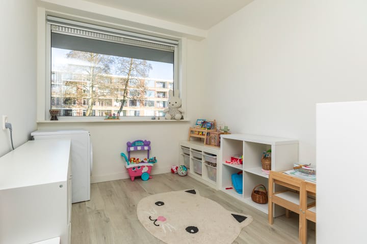 Photo 19 of Staringlaan 206