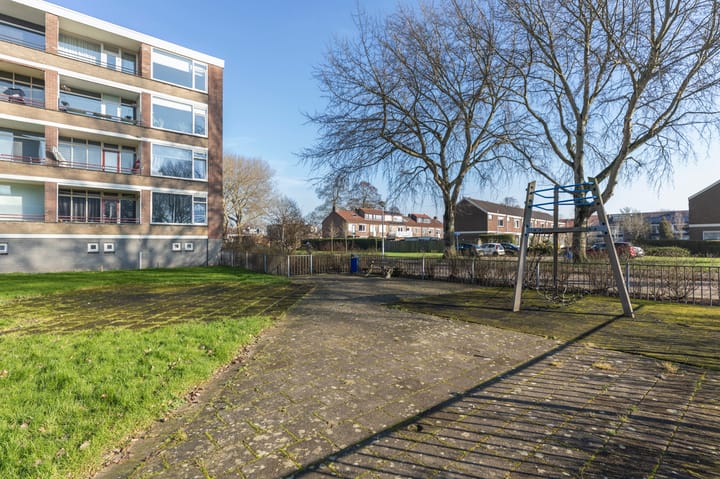 Photo 26 of Staringlaan 206