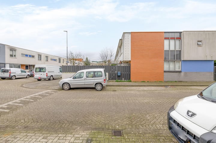 Foto 36 van Jean Monnetstraat 51