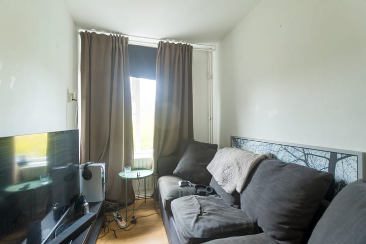 Foto 15 van Lierstraat 75