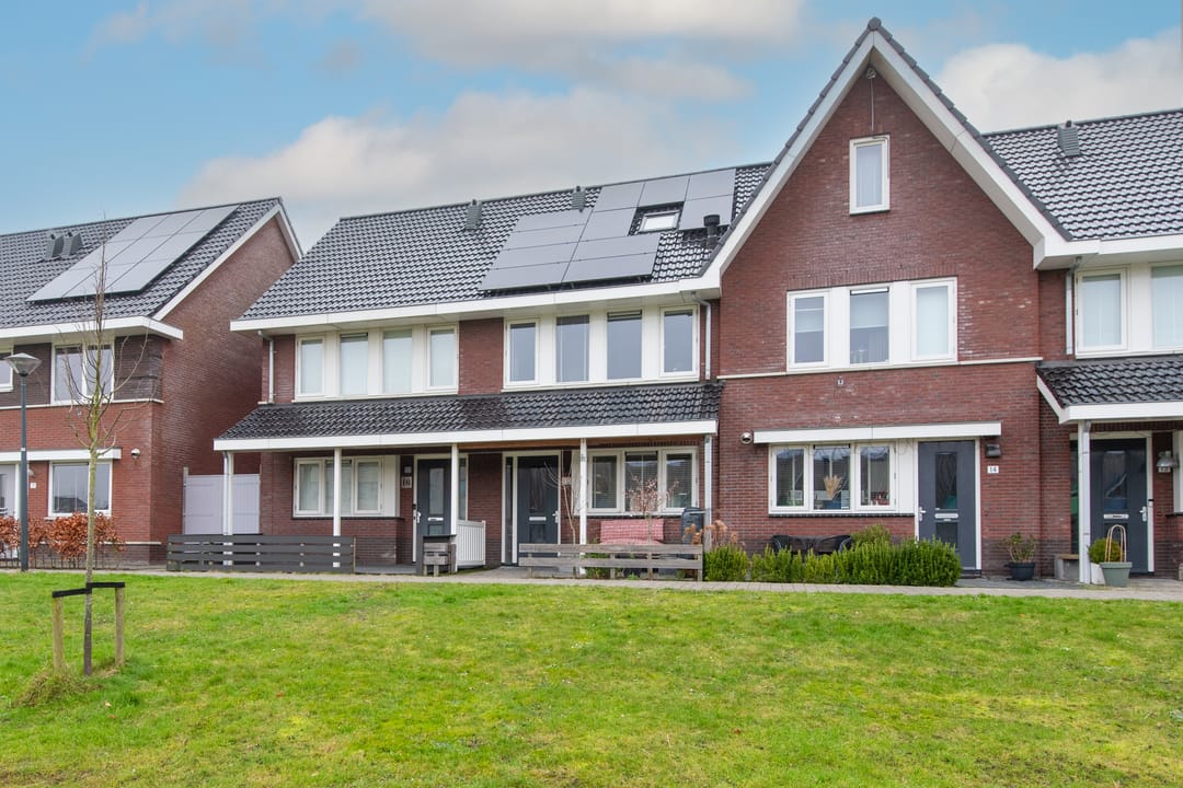 Foto 1 van P. van der Meerschstraat 15