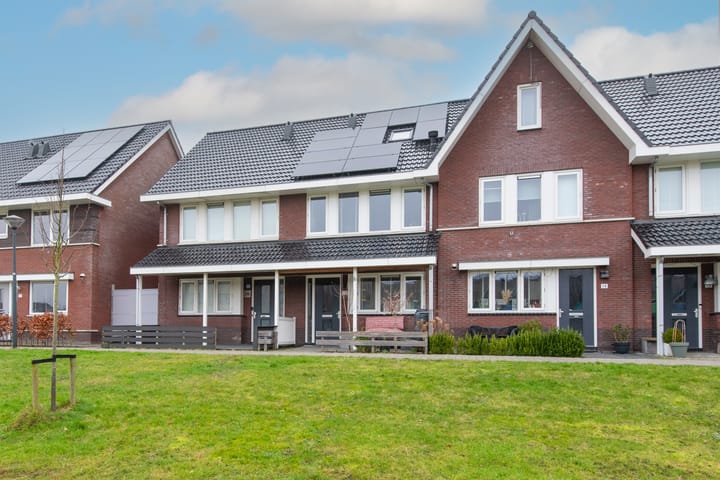 Photo 1 of P. van der Meerschstraat 15