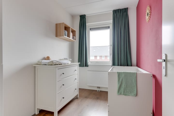 Photo 23 of P. van der Meerschstraat 15