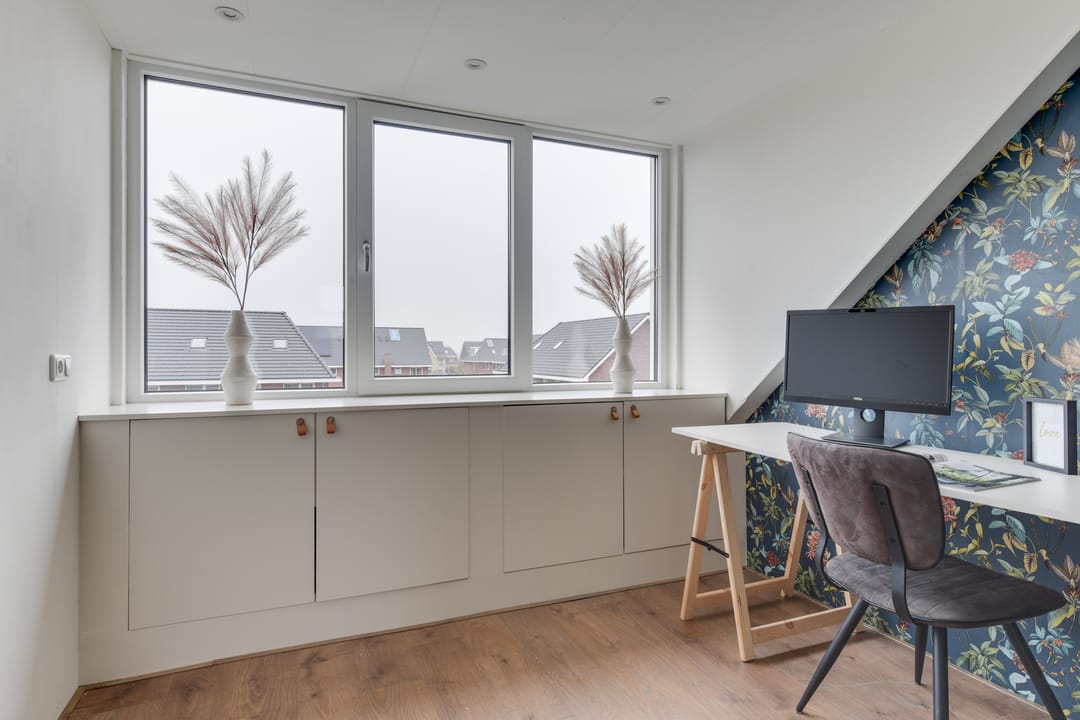 Foto 37 van P. van der Meerschstraat 15