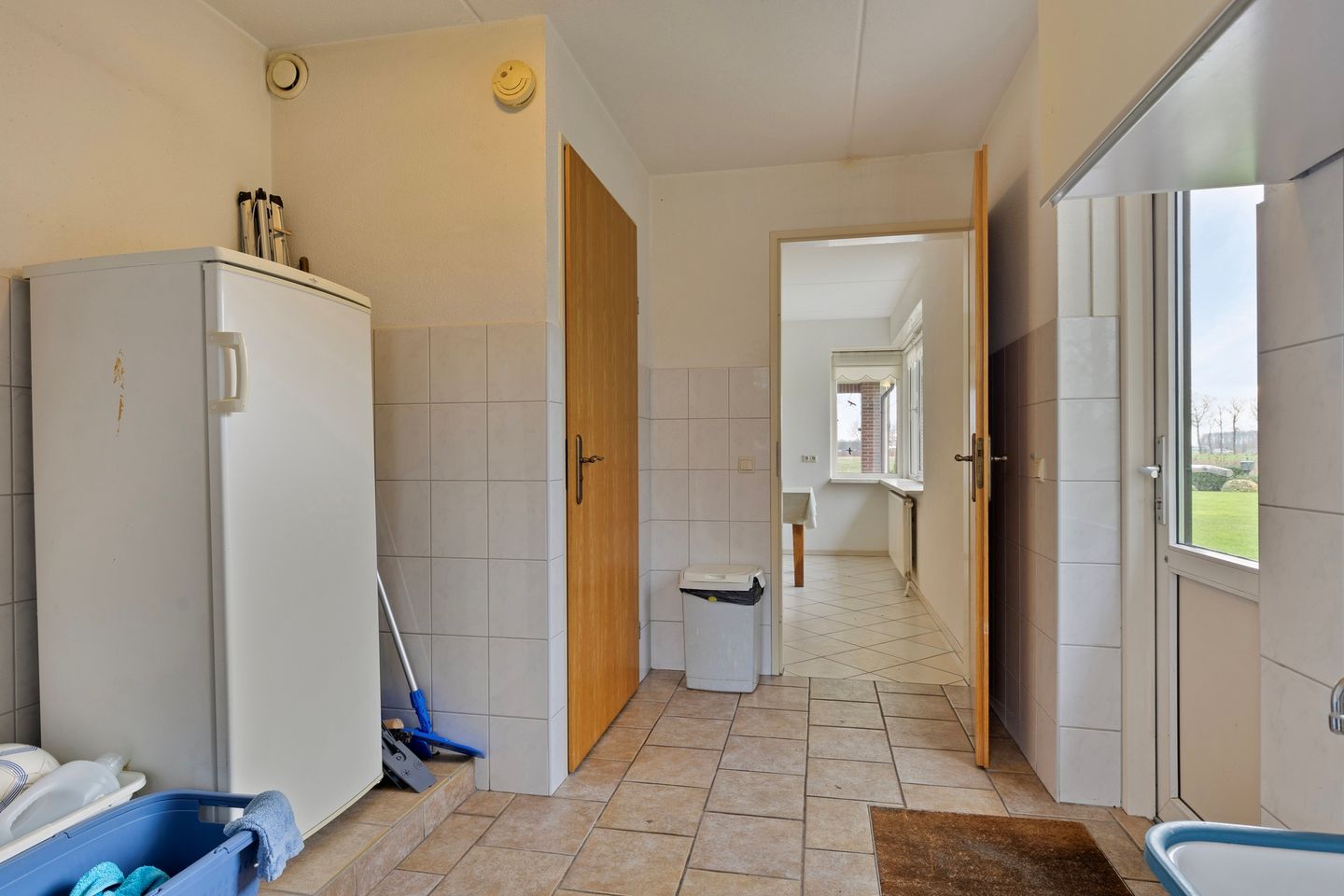 Foto 10 van Buurtweg 1