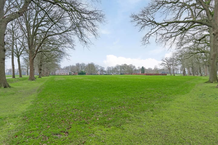 Foto 34 van Buurtweg 1