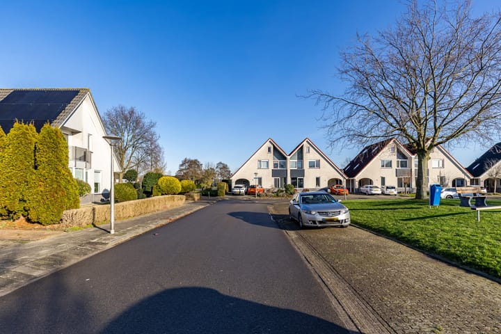 Foto 65 van Lautastate 38