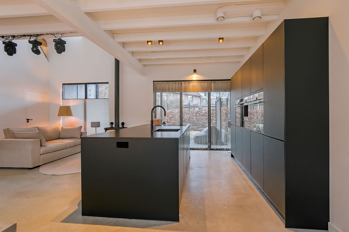 Foto 19 van Bavelselaan 1-A