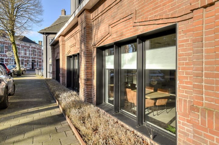 Foto 44 van Bavelselaan 1-A