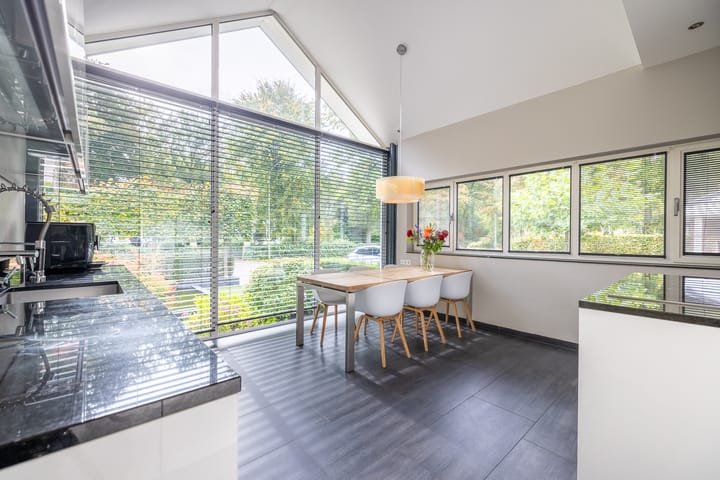 Photo 6 of Lijsterbeslaan 103