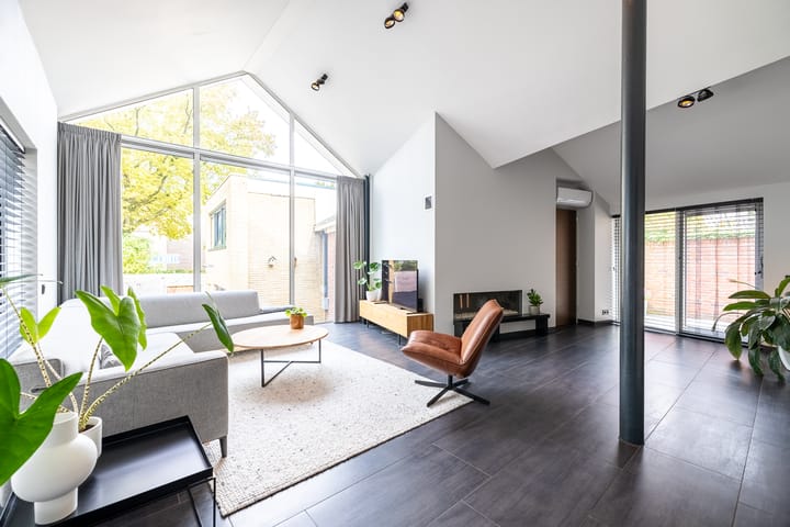 Photo 12 of Lijsterbeslaan 103